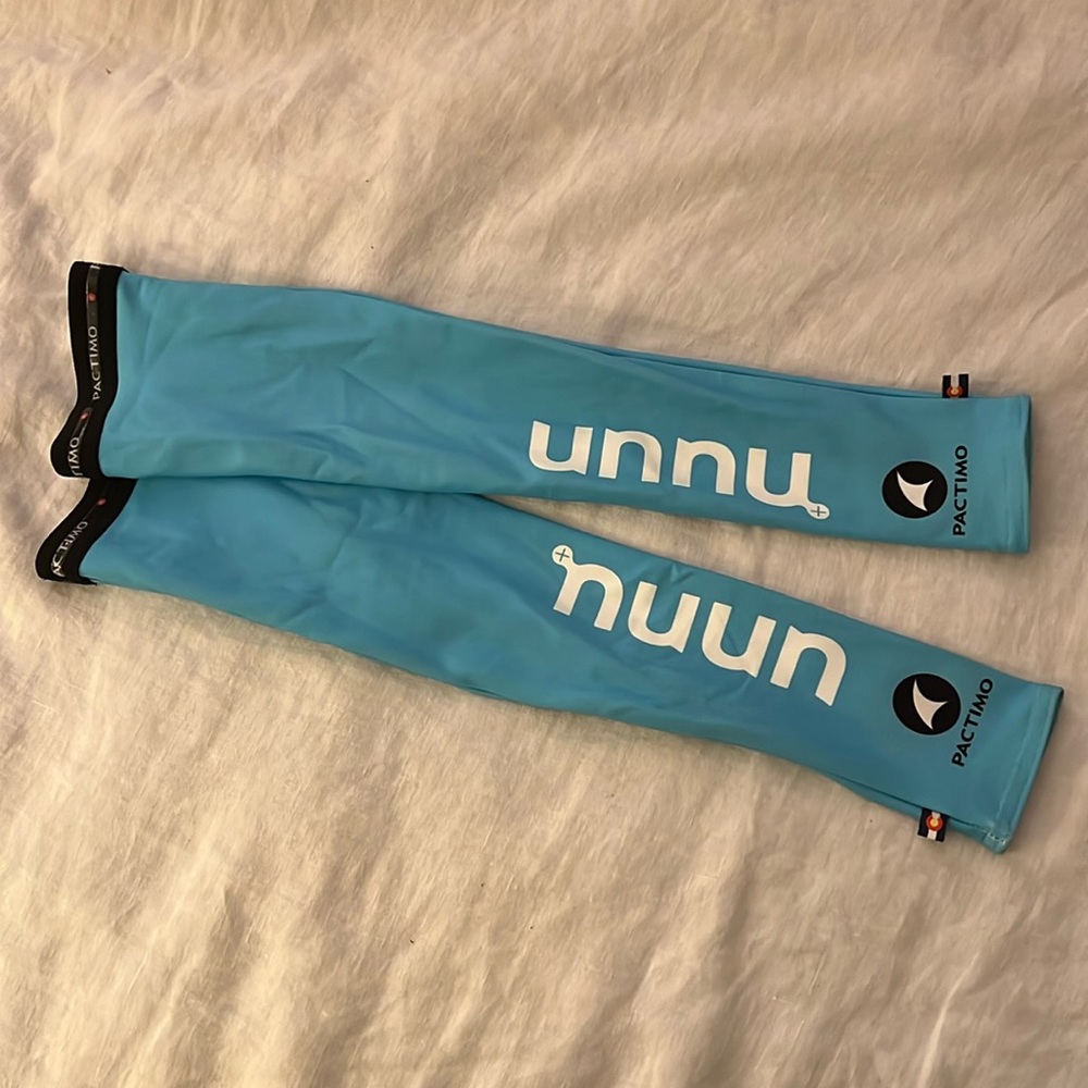 Nuun Hydration Arm Sleeves